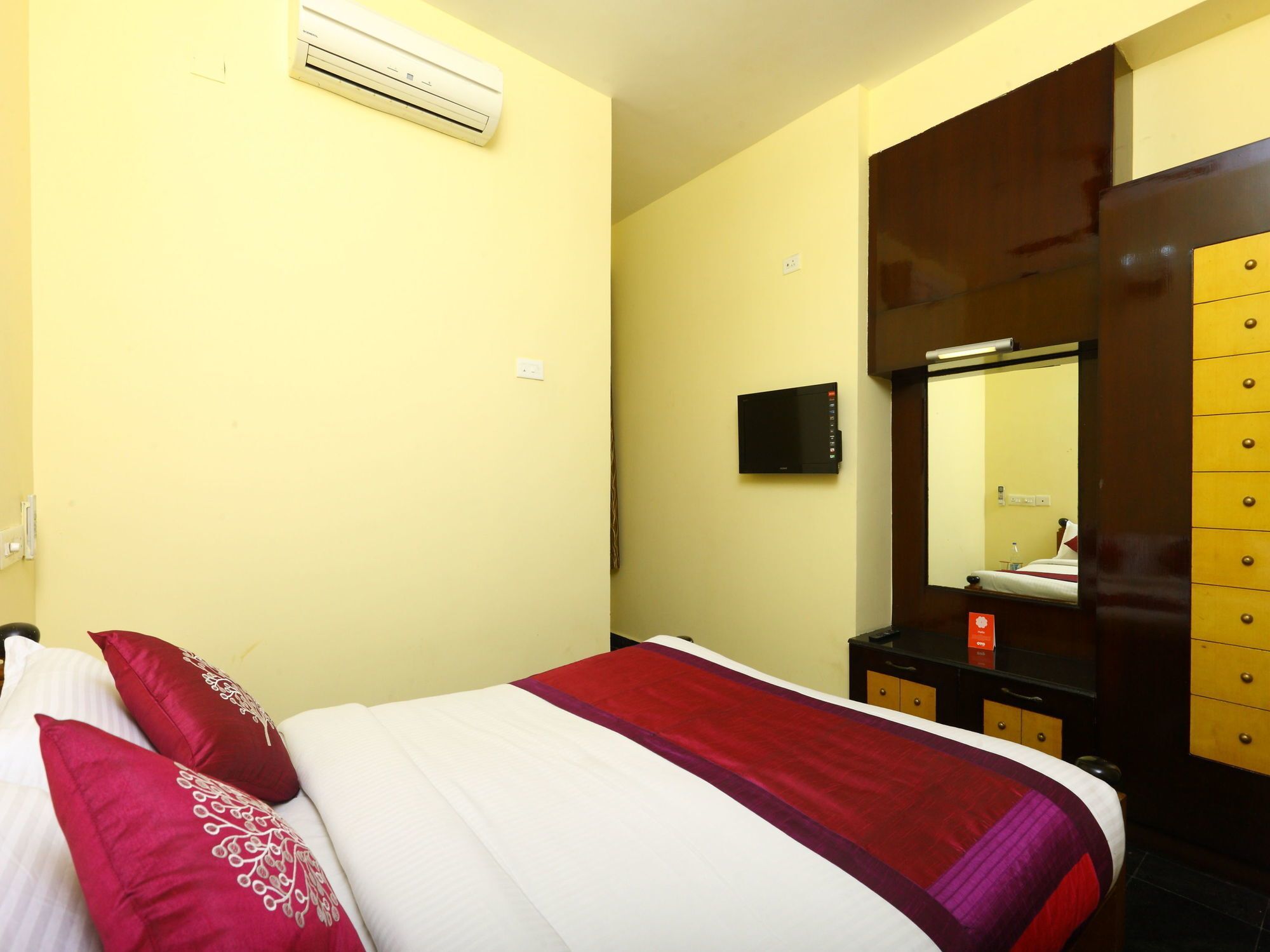 Oyo 10630 Hotel Nano Turf Мадурай Екстериор снимка