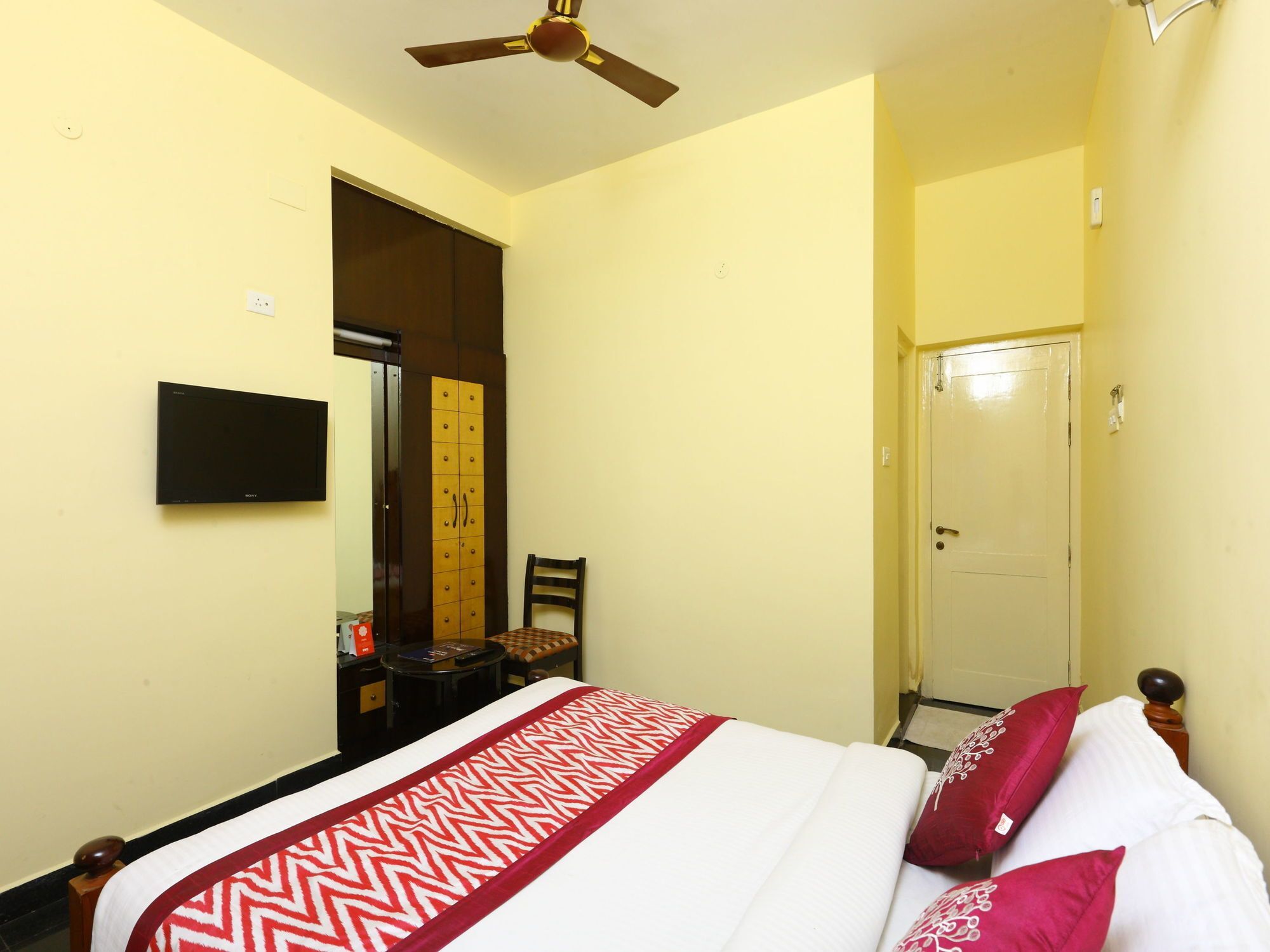 Oyo 10630 Hotel Nano Turf Мадурай Екстериор снимка